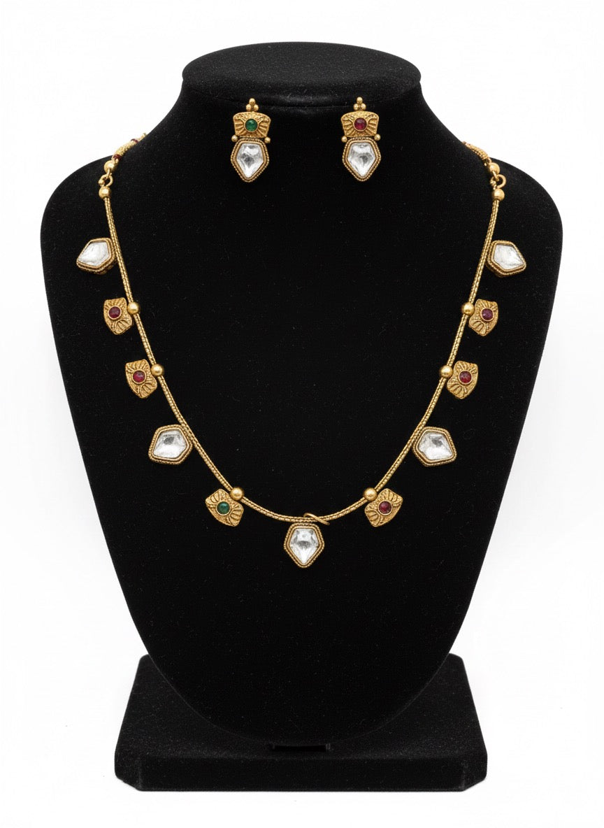 The 'Apsara' Grandeur: Handcrafted Pendent Set