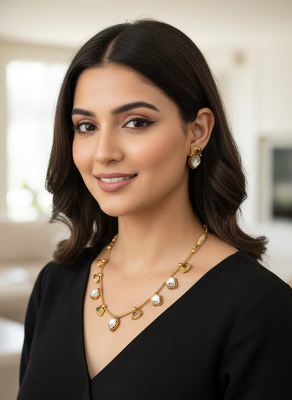 The 'Apsara' Grandeur: Handcrafted Pendent Set