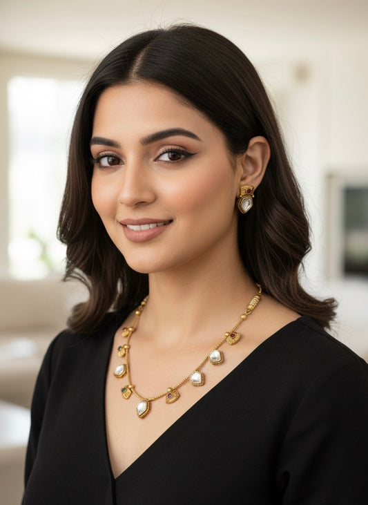 The 'Apsara' Grandeur: Handcrafted Pendent Set