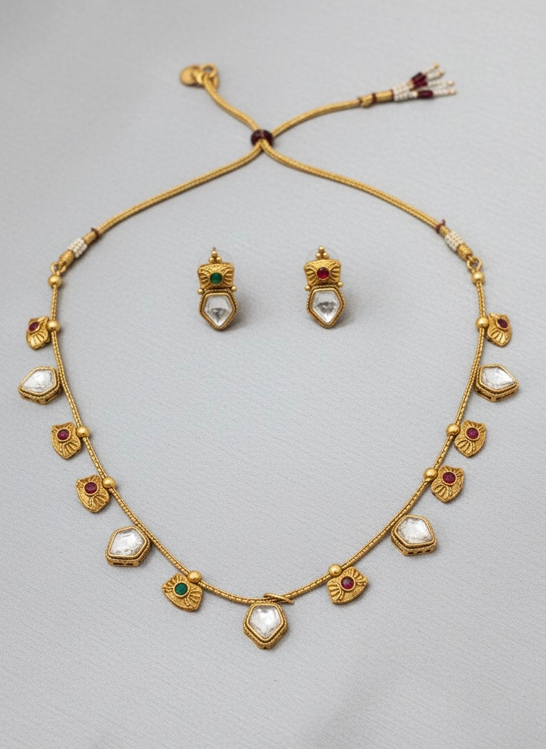 The 'Apsara' Grandeur: Handcrafted Pendent Set